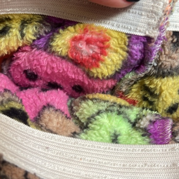 Fuzzy pants And shorts.  Size 4/5 - Picture 8 of 9